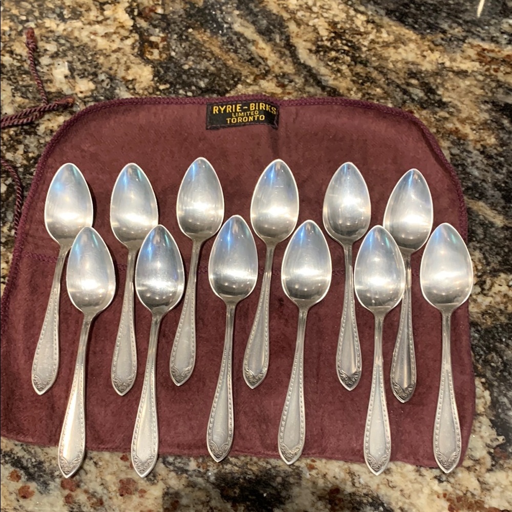 Ryrie-Birks Silver tea Spoon Set 12 lovely spoons from my family’s estate.